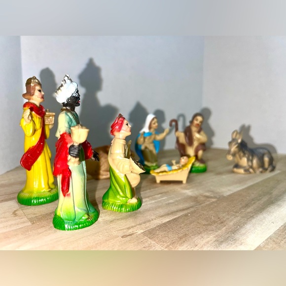 Vintage 8 Piece Plastic Nativity Made in Hong Kong Mid Century Christmas Decor - Picture 2 of 15